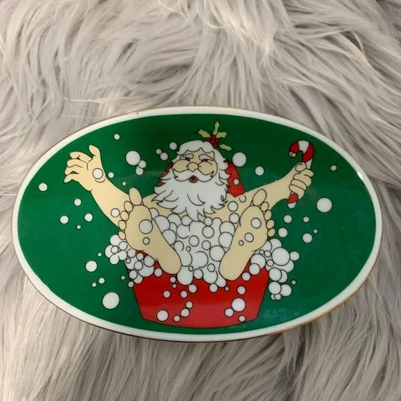 Santa Bubble Bath Soap Dish - Picture 5 of 5